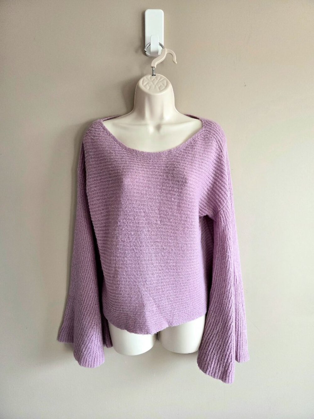 BP Flare Bell Sleeve Lavender Purple Knit Sweater Pullover Oversized